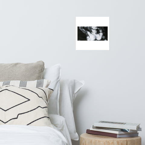 Basic Print-Statuesque Series- Grayscale Support