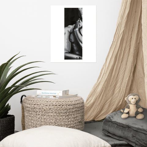 Basic Print-Statuesque Series- Grayscale M/Front Chest