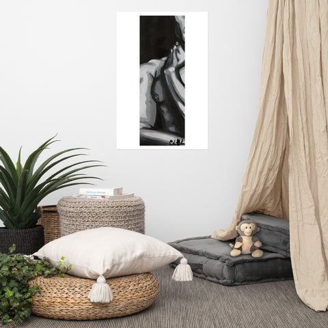 Basic Print-Statuesque Series- Grayscale M/Front Chest